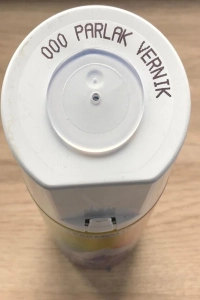 Akçalı Parlak Vernik 000 sprey Boya